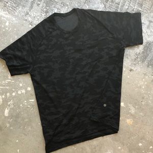 Lululemon | men’s short sleeve | XXL